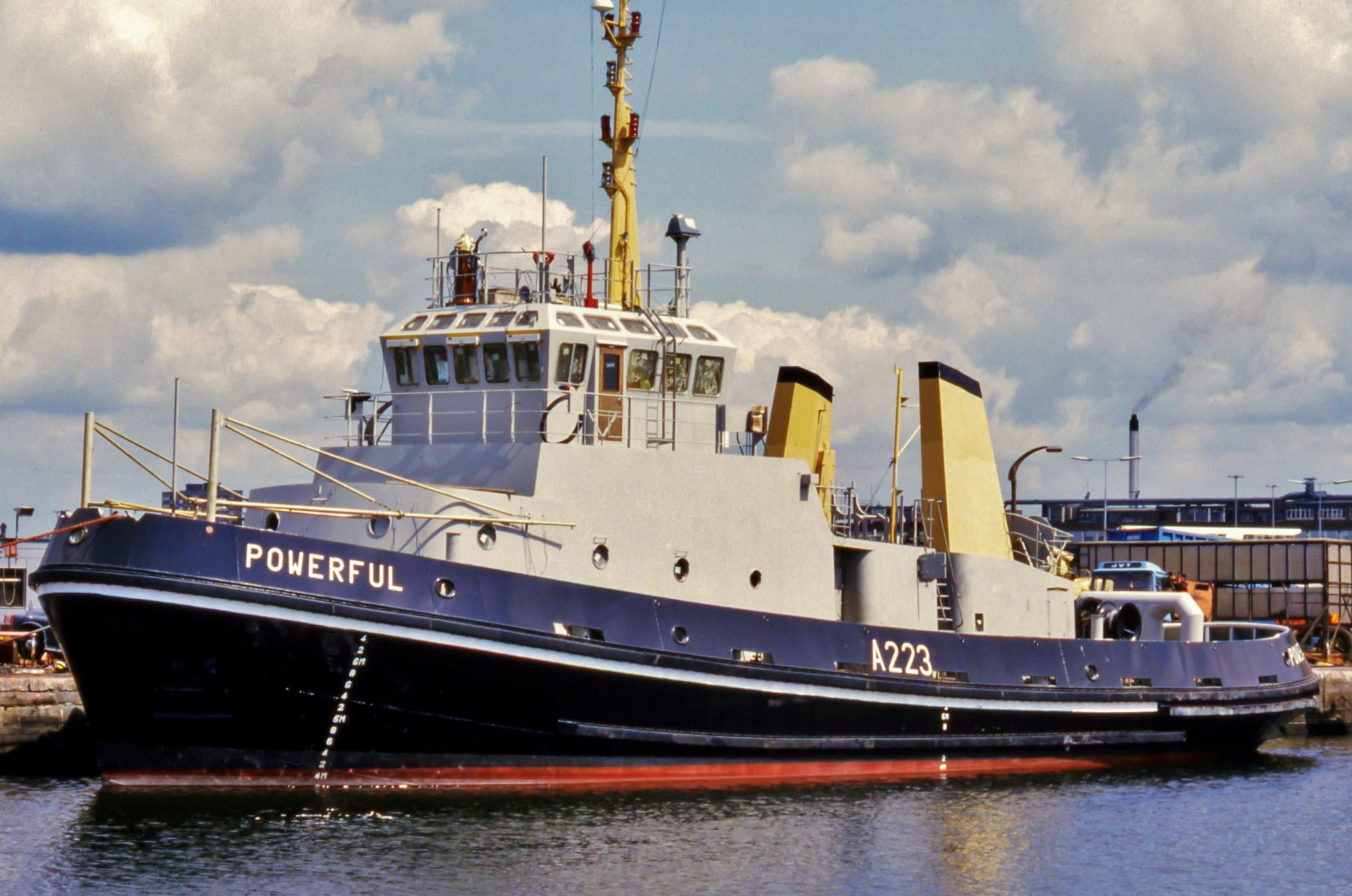 Hull Docks 1980s Part 2 by Bernard Sharp – Open Bridges