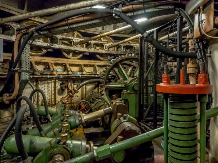 Railway Swing Bridge over the Ouse at Goole 2023 – the Engine&nbsp;Room